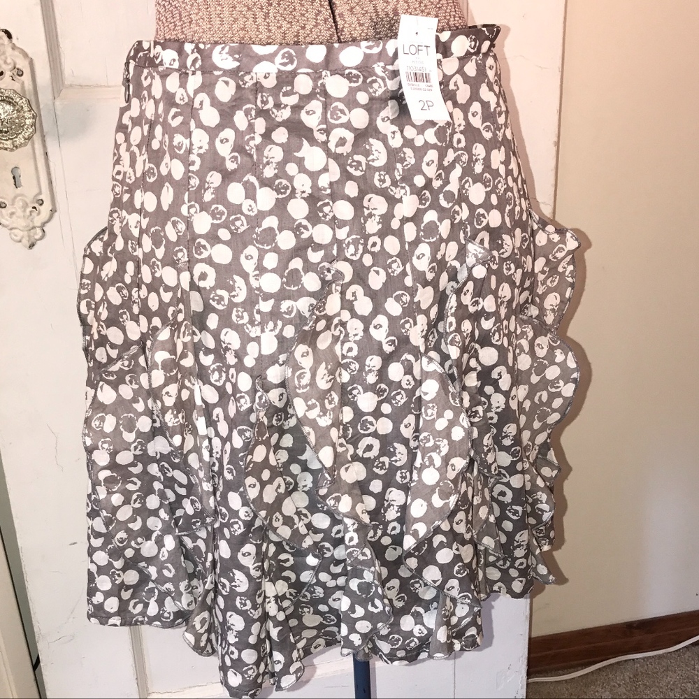 NWT! Ann Taylor Loft gray a-line ruffle skirt 2P